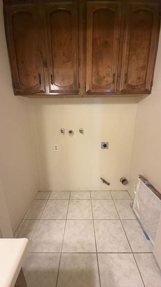 712 W Yosemite Ave - Photo 2 of 19