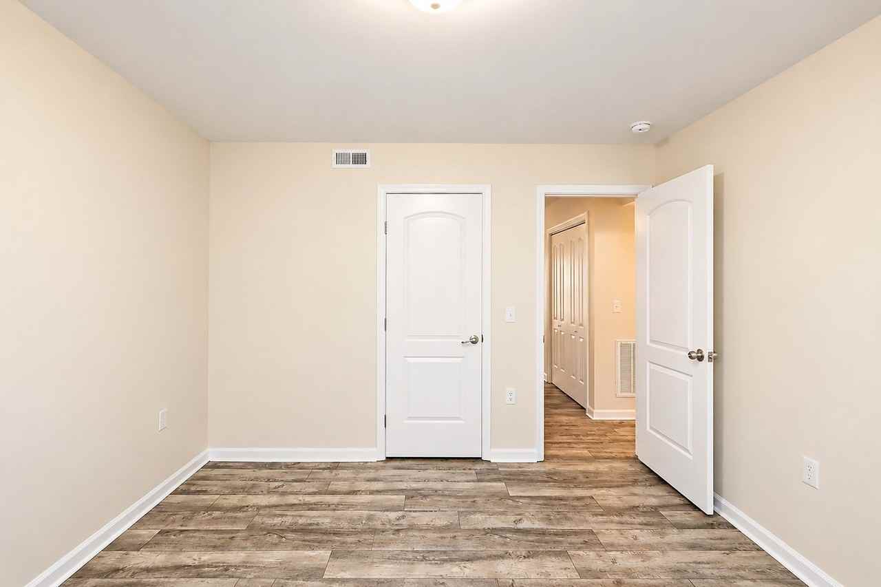 1213 Villa Ln #B - Photo 7 of 18