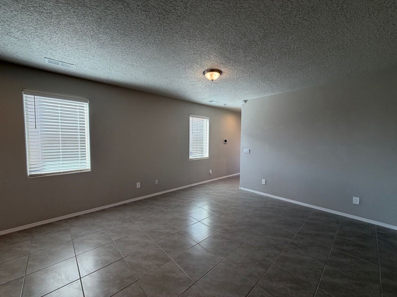 614 Turmalina Dr Se - Photo 7 of 30