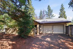 featured image of 65 Brae Burn Dr