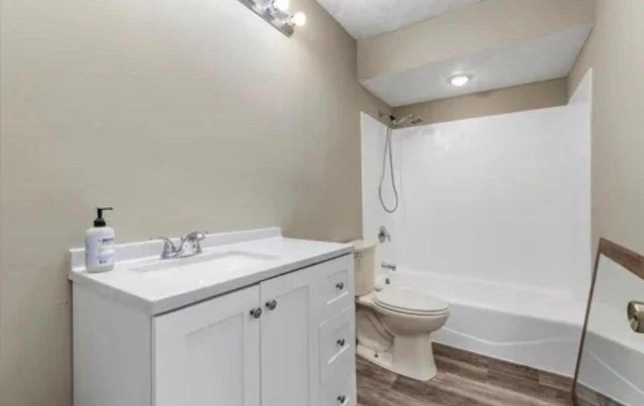 135 Griggs St - Photo 4 of 18