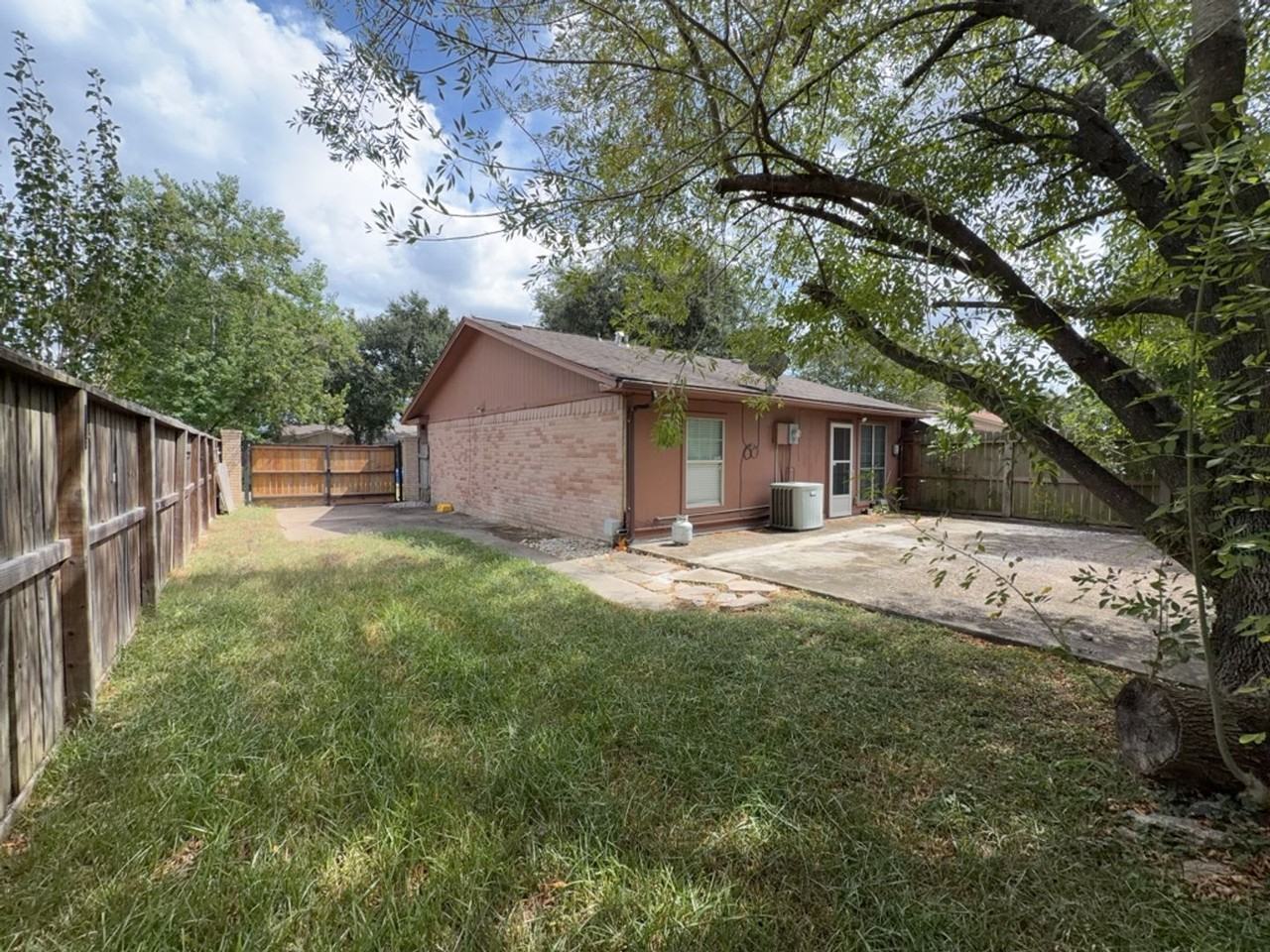 12639 Marble Dr - Photo 4 of 21