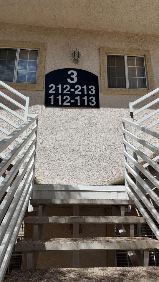 1900 1900 N TORREY PINES DR UT 212 - Photo 2 of 28