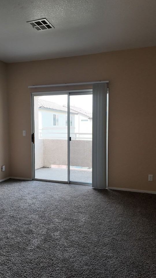 1900 1900 N TORREY PINES DR UT 212 - Photo 7 of 28