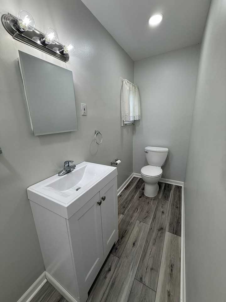 719 Harriet St - Photo 6 of 16