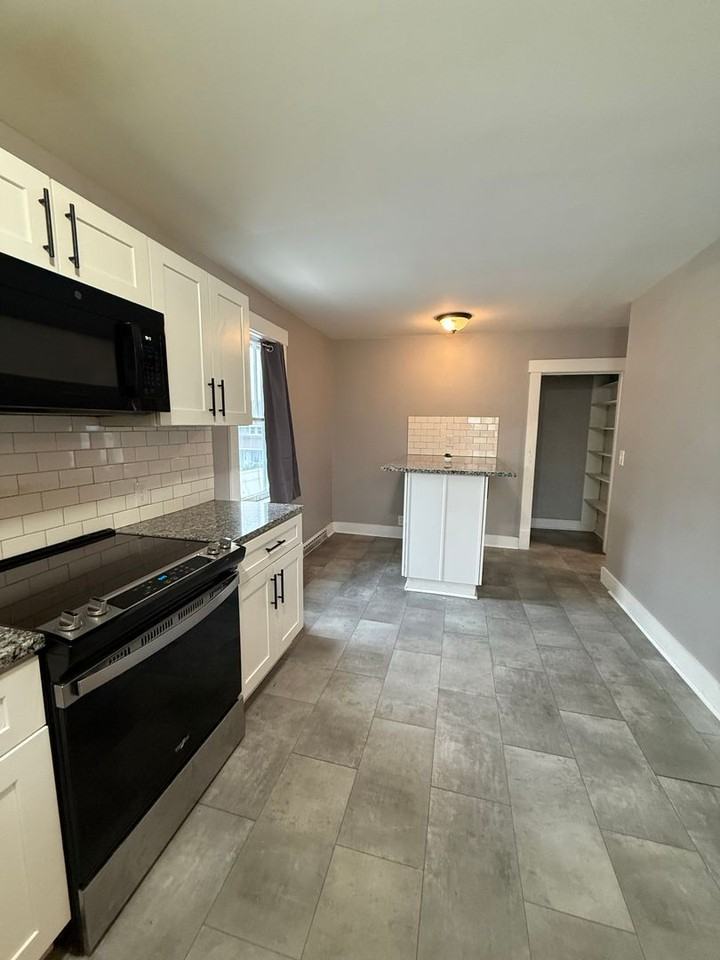 4201 Mayberry St - Photo 4 of 25