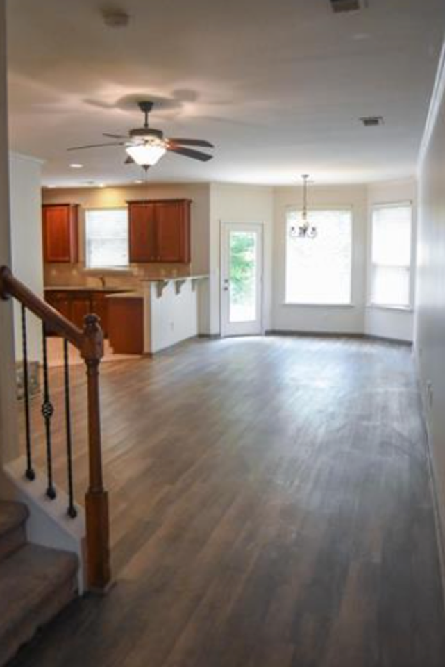 93 Puttenum Way - Photo 4 of 13