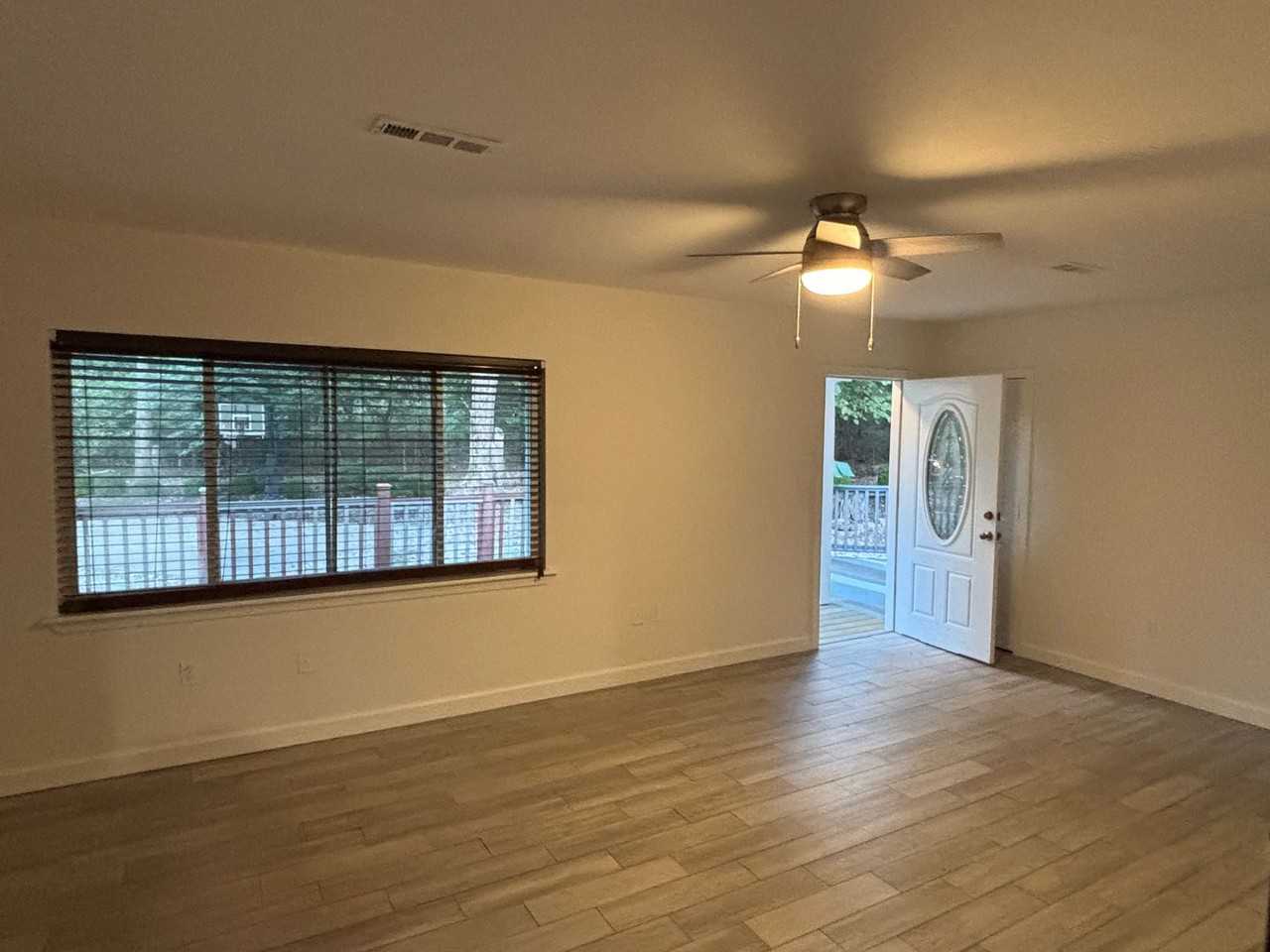 18003 Habberton Rd - Photo 5 of 19