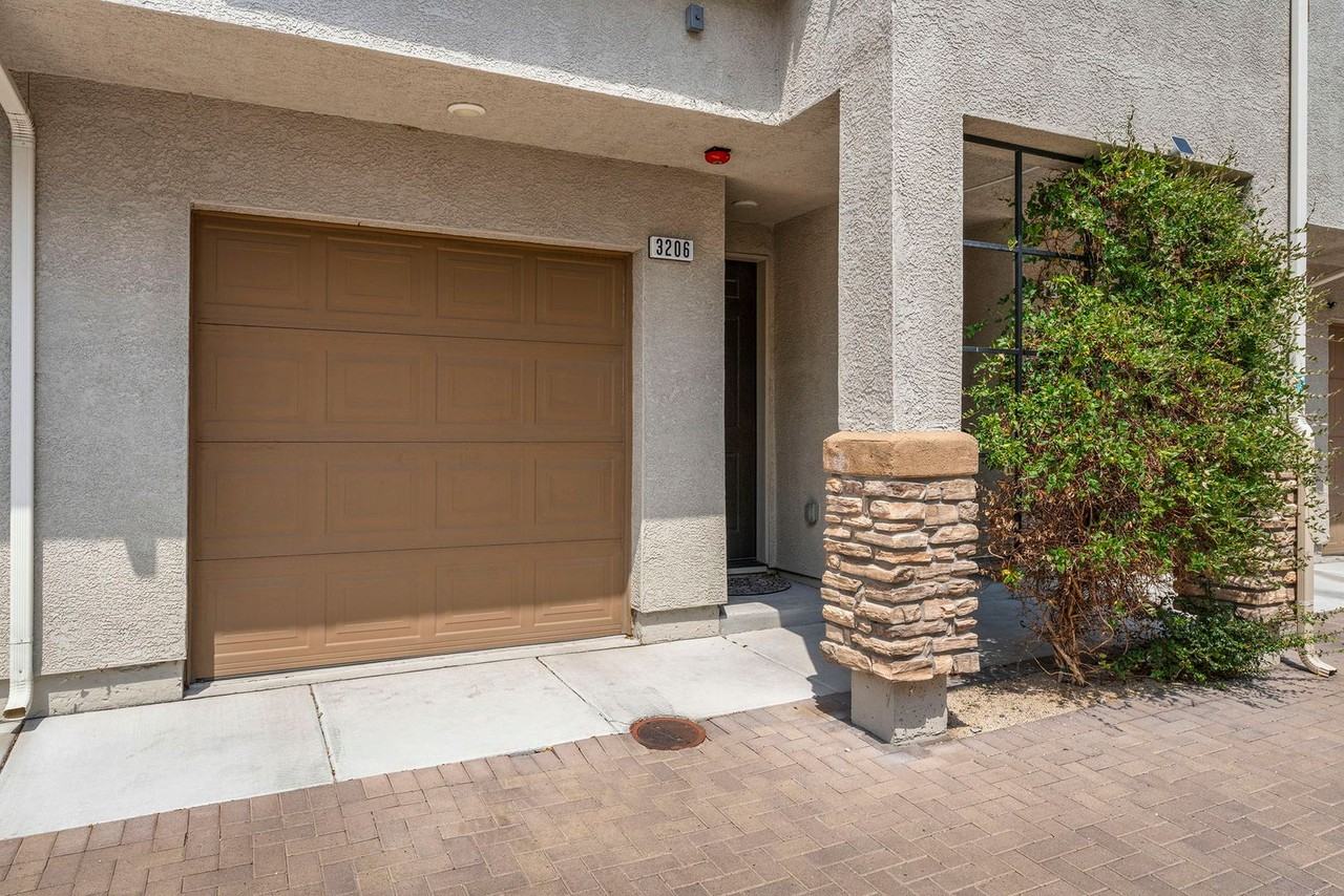 3206 Sterling Ridge Cir - Photo 4 of 28