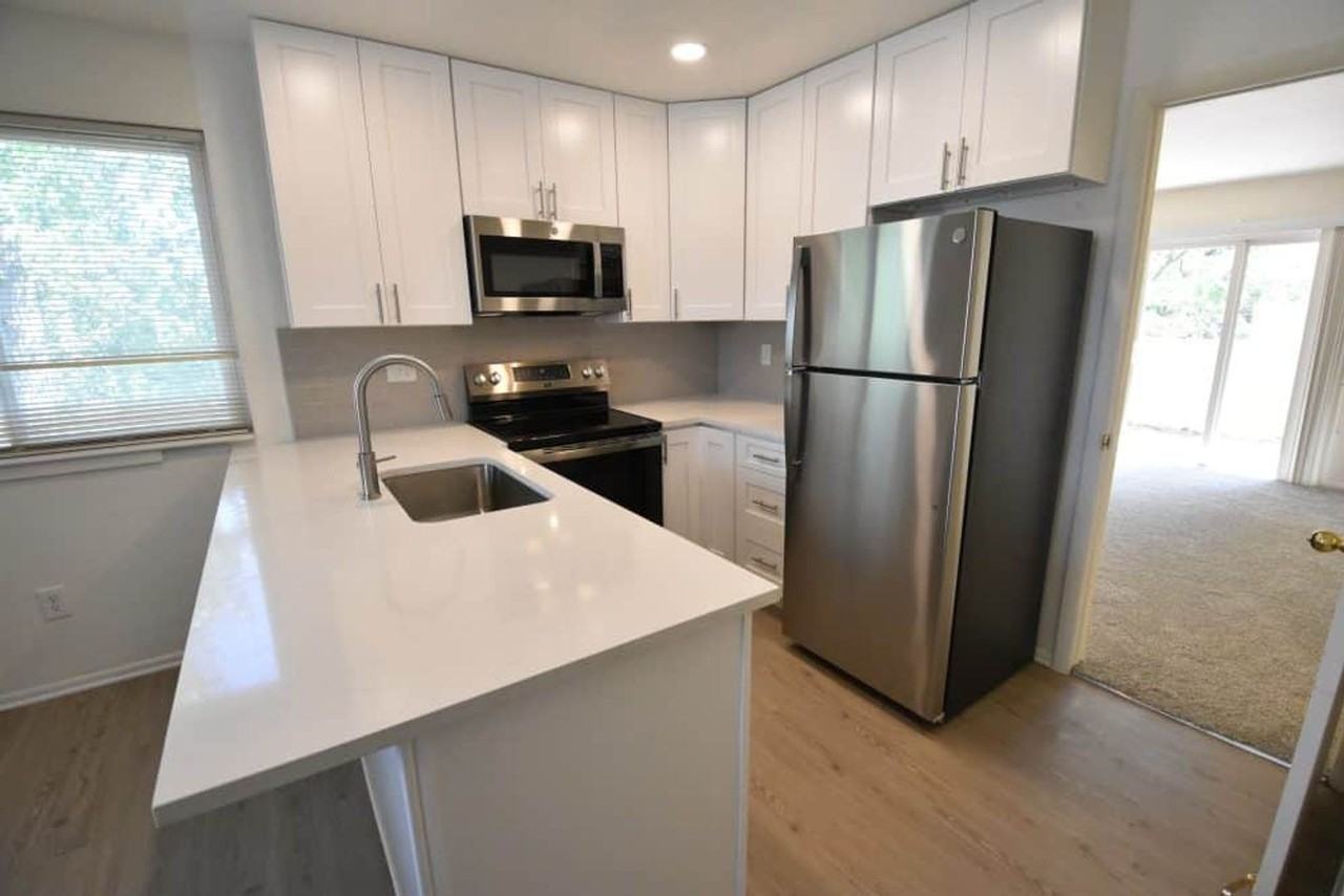 3700 Hayden Pl #6 - Photo 5 of 22