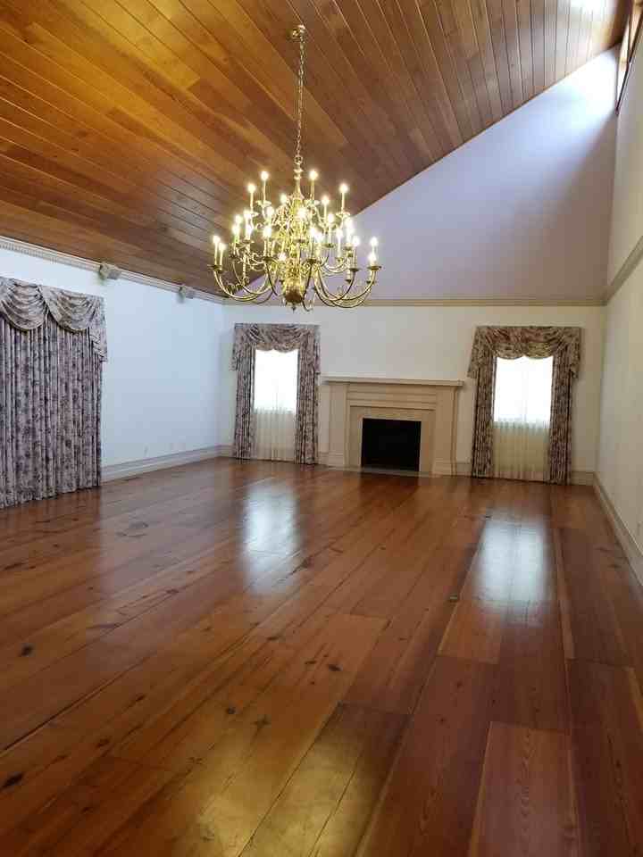 863 W Main St - Photo 6 of 24