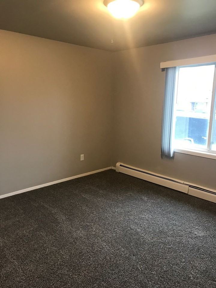 1824 South Main - Photo 6 of 6