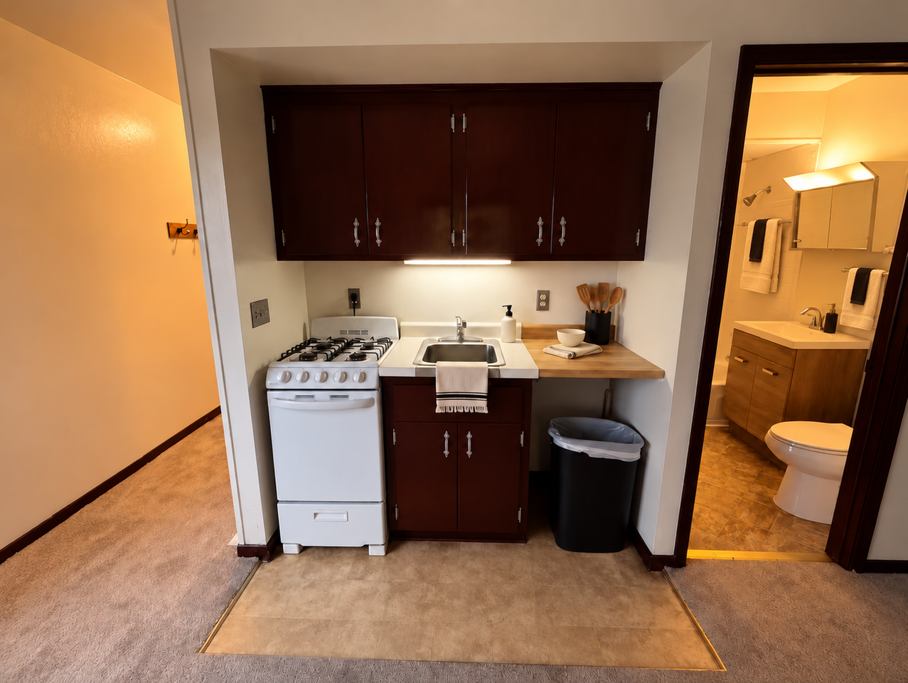 720 E Saint Paul Ave - Photo 3 of 4