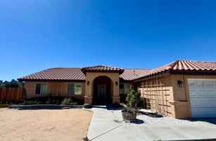 featured image of 16066 Barranca Way