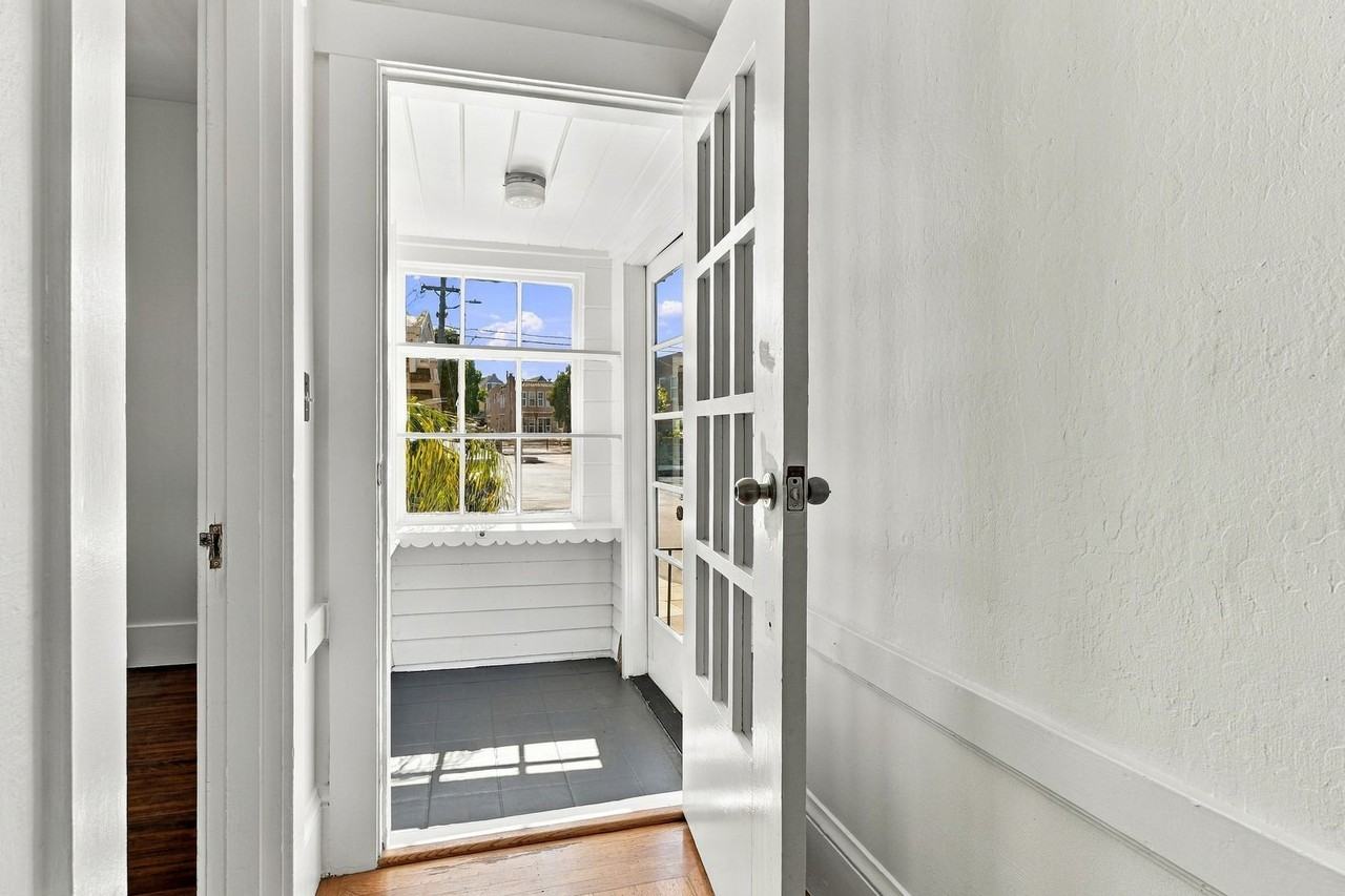 201 Otsego Ave - Photo 2 of 24