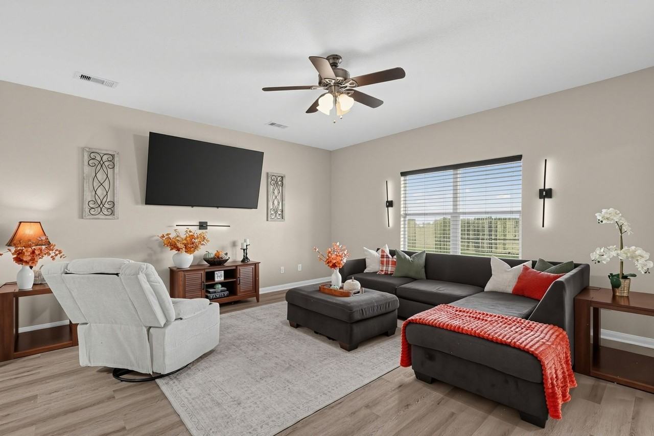 9923 Onyx Trail Dr - Photo 4 of 36