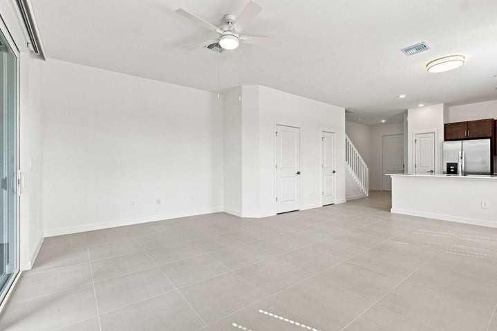 147 Lakeside Landing Court - Photo 6 of 8