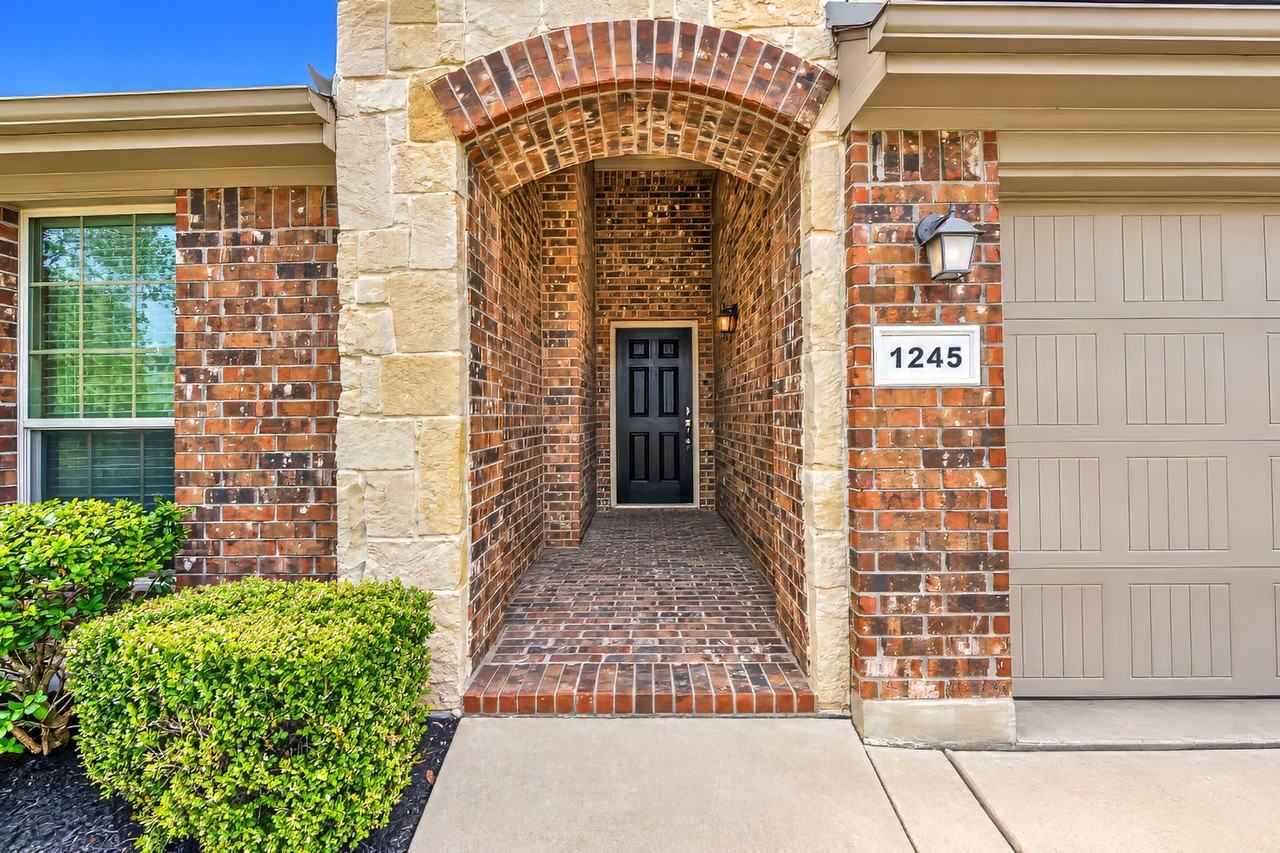 1245 Goodland Ter - Photo 5 of 36