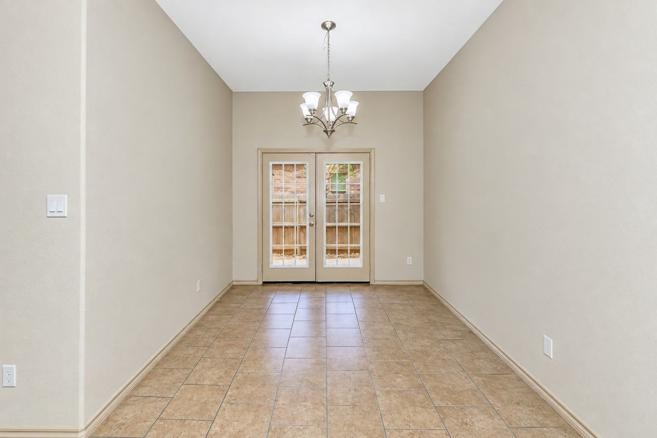 1245 Goodland Ter - Photo 7 of 36