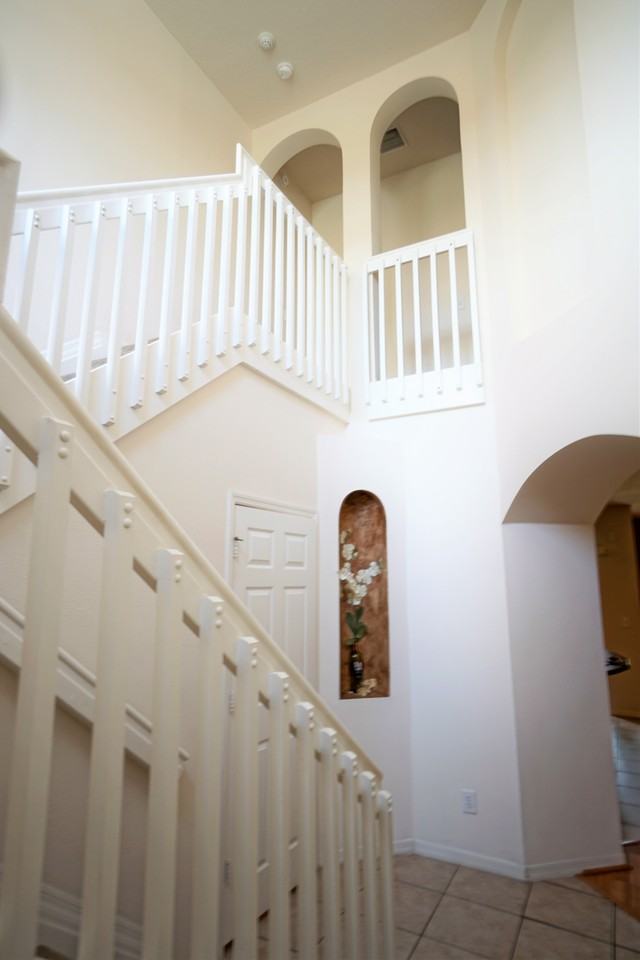 30119 Mossbank Dr - Photo 4 of 15
