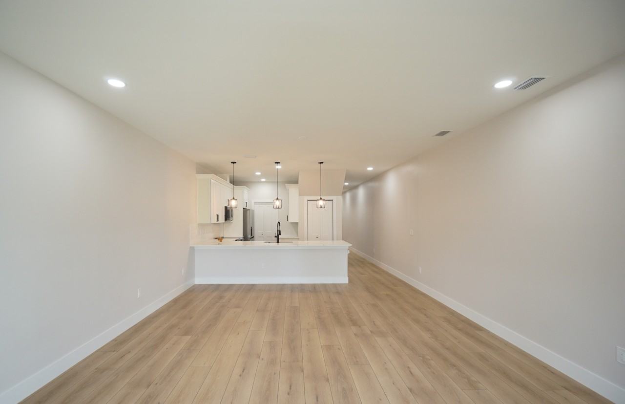 4308 W Gray St #4 - Photo 6 of 22