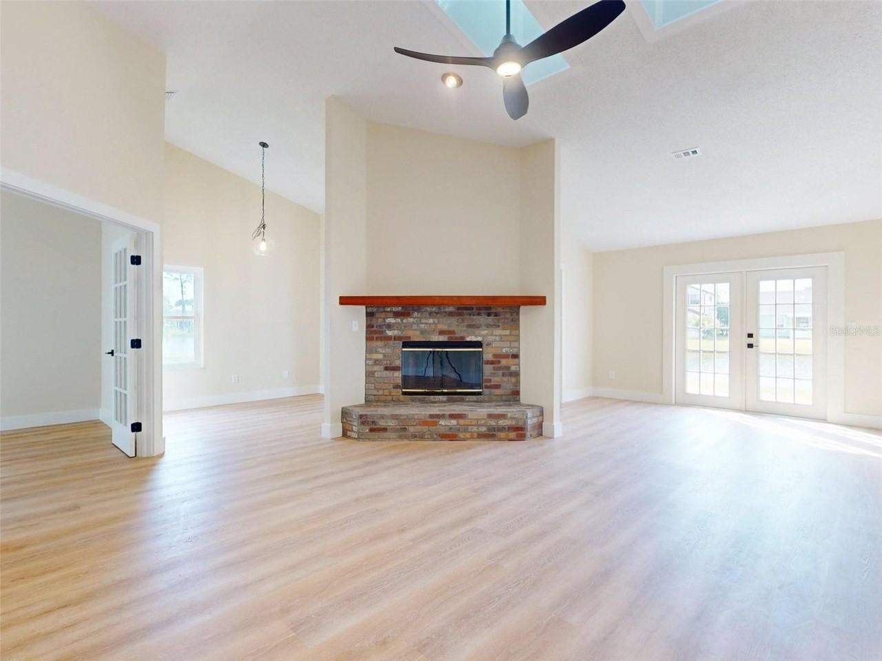 804 Soft Pine Ct - Photo 5 of 21