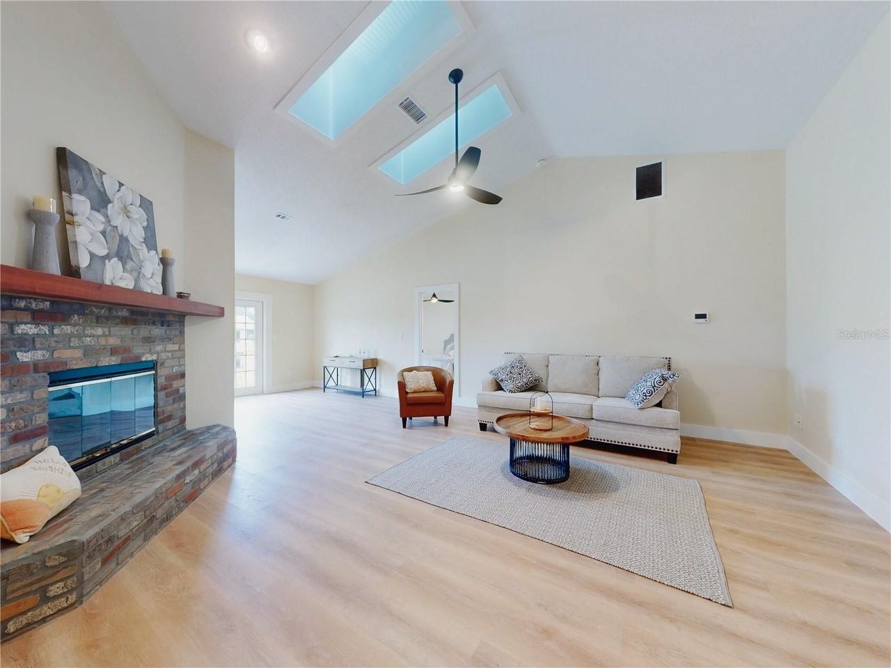 804 Soft Pine Ct - Photo 6 of 21