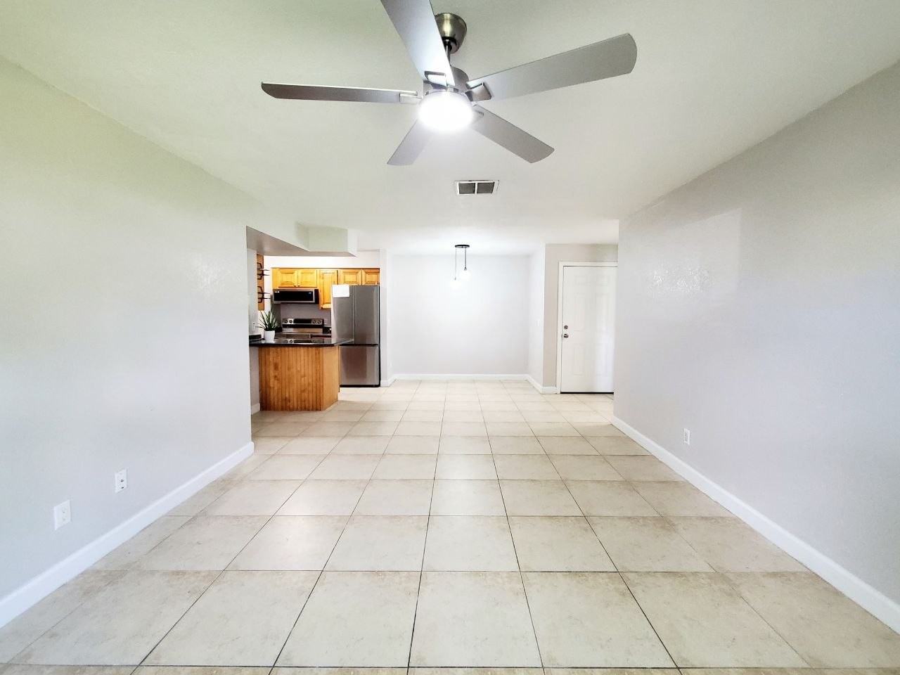 209 Red Cedar Pl - Photo 3 of 26