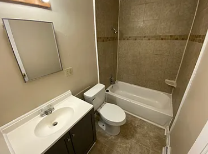 2721 Prast Blvd - Photo 5 of 10