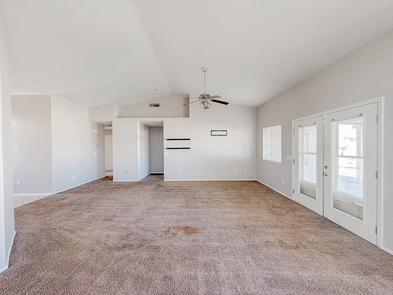 15329 N 85th Ave - Photo 5 of 30