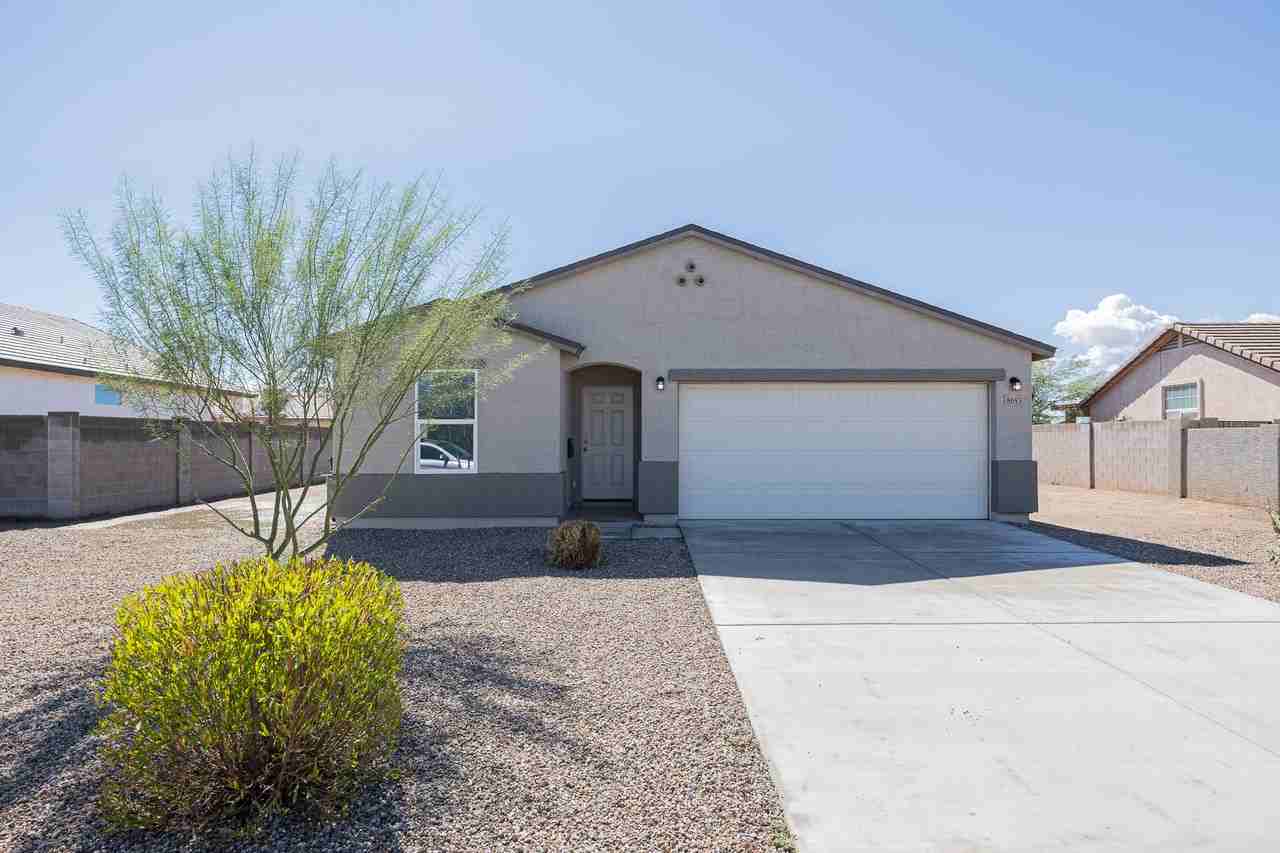 8693 W Valdez Dr - Photo 2 of 25