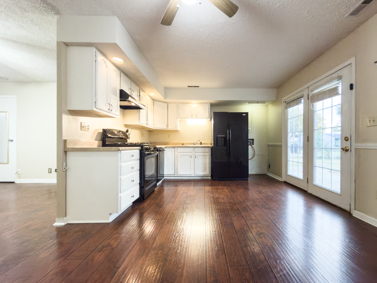 668 Greenbriar St #NA - Photo 5 of 15