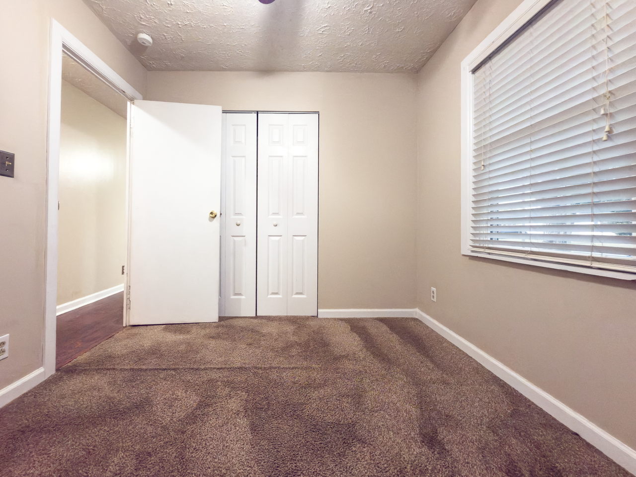 668 Greenbriar St #NA - Photo 6 of 15