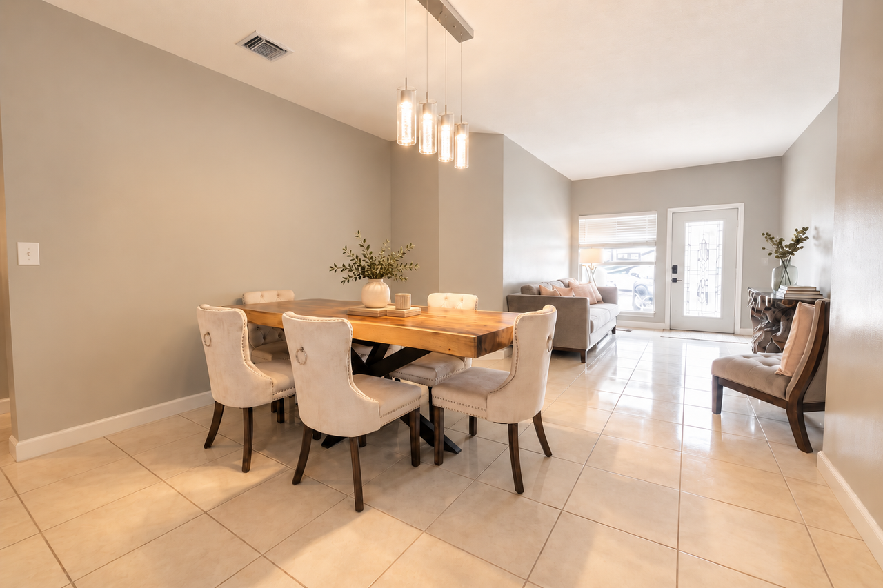 2721 Ne 42nd Ave #NA - Photo 2 of 13