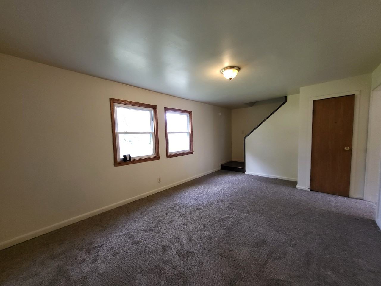 32047 Cheboygan Ct - Photo 6 of 11