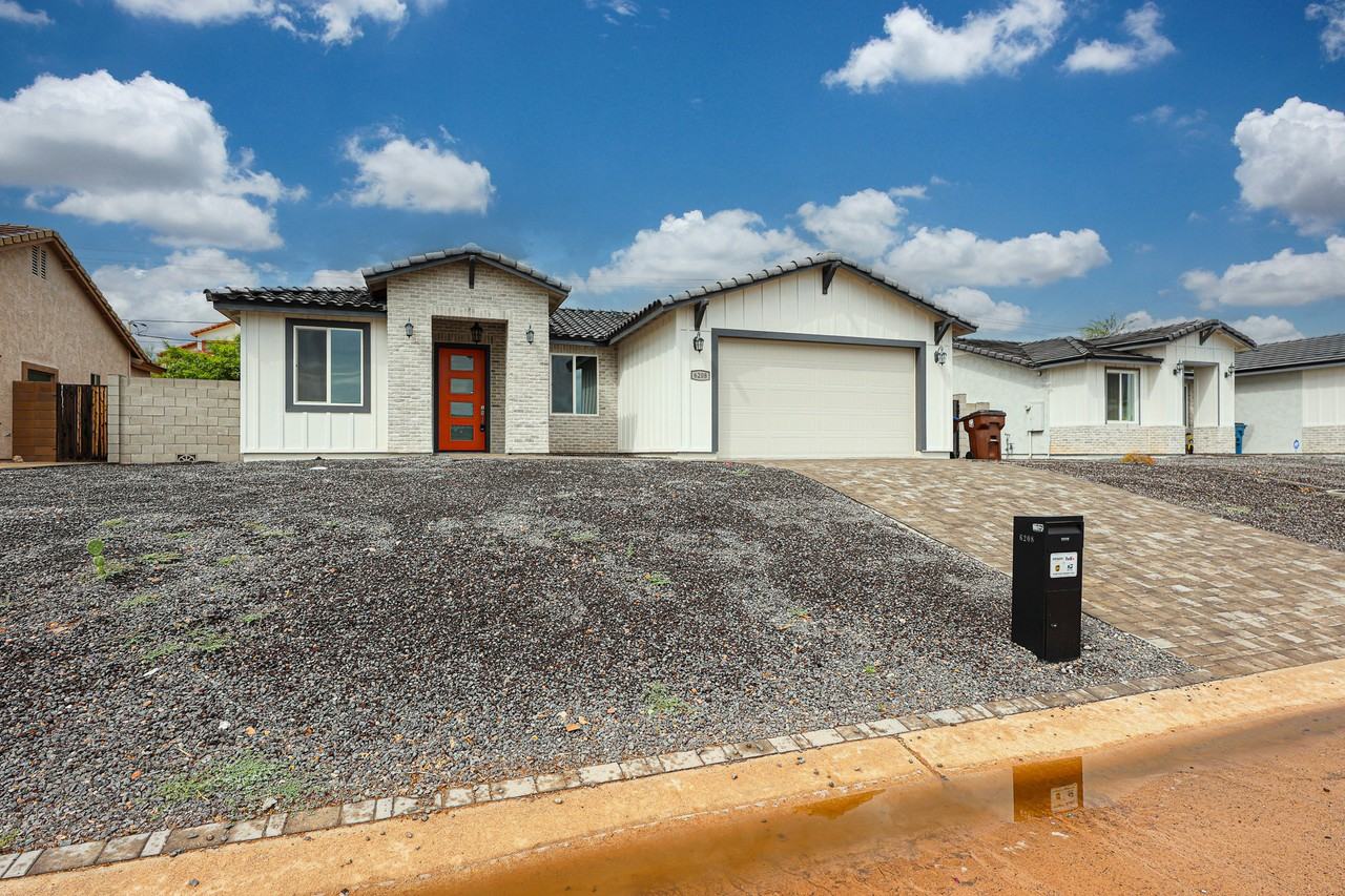 6208 S Eagle Pass Rd - Photo 7 of 49