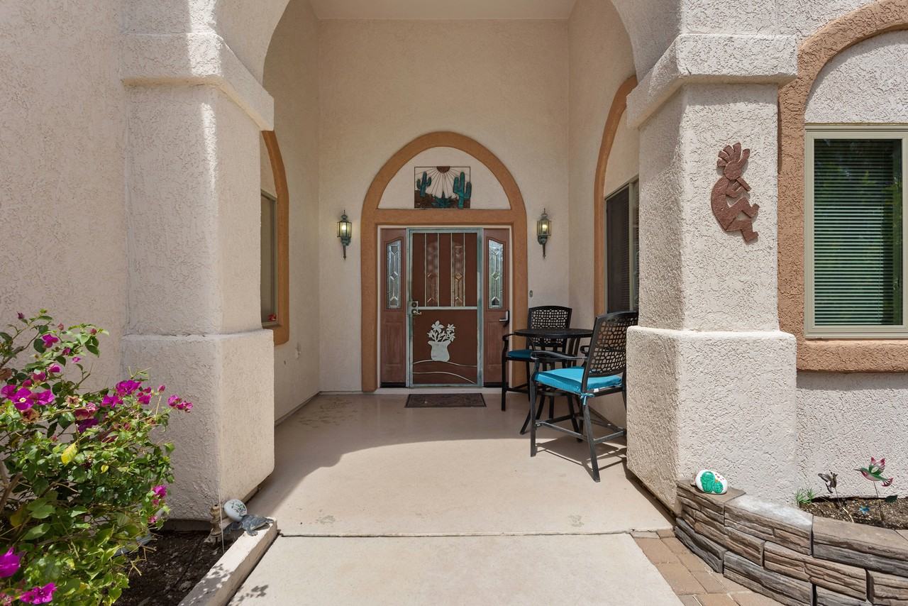 1348 W Cactus Moon Pl - Photo 4 of 30