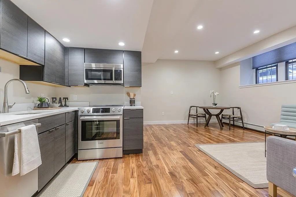 38 Saint Botolph St #B3 - Photo 2 of 16
