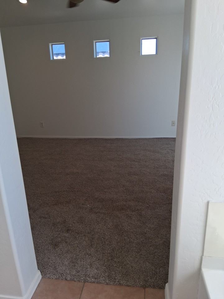 12727 W Milton Dr - Photo 7 of 23
