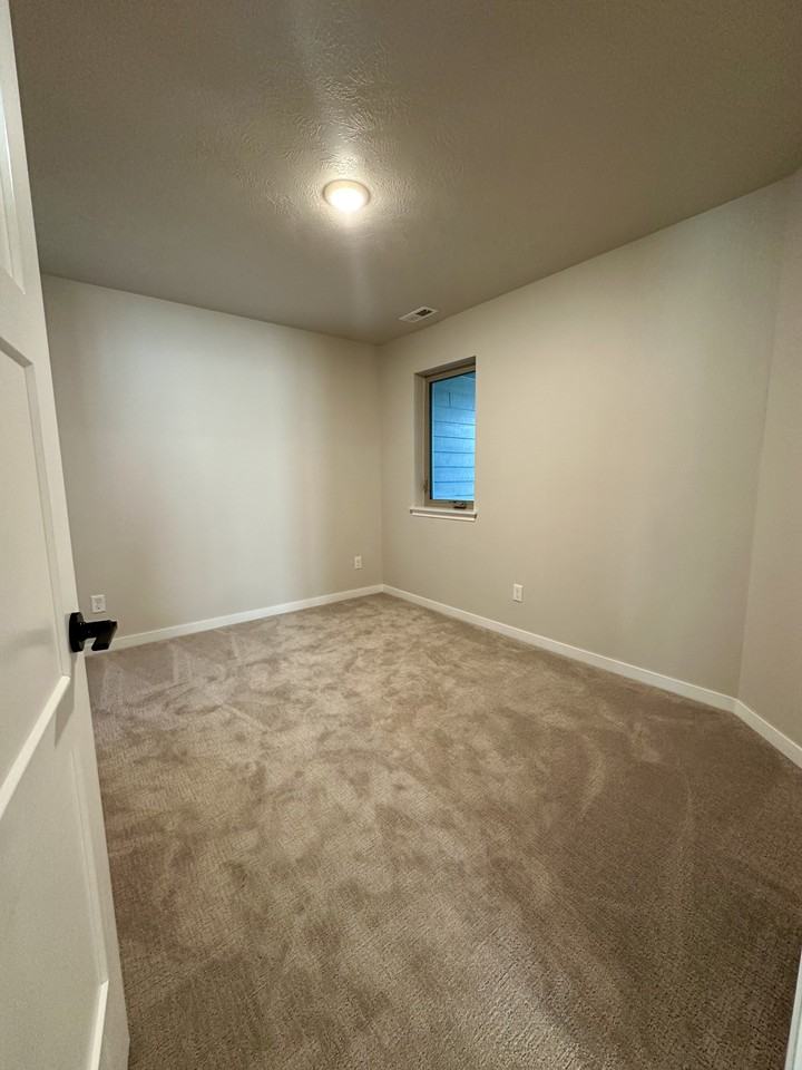 217 E Countryside Ave - Photo 3 of 13
