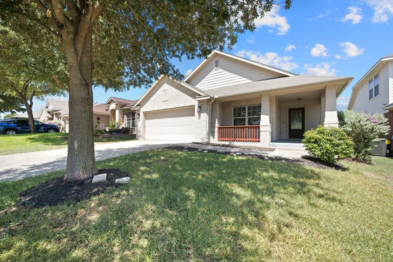 5719 Pioneer Path - Photo 3 of 33