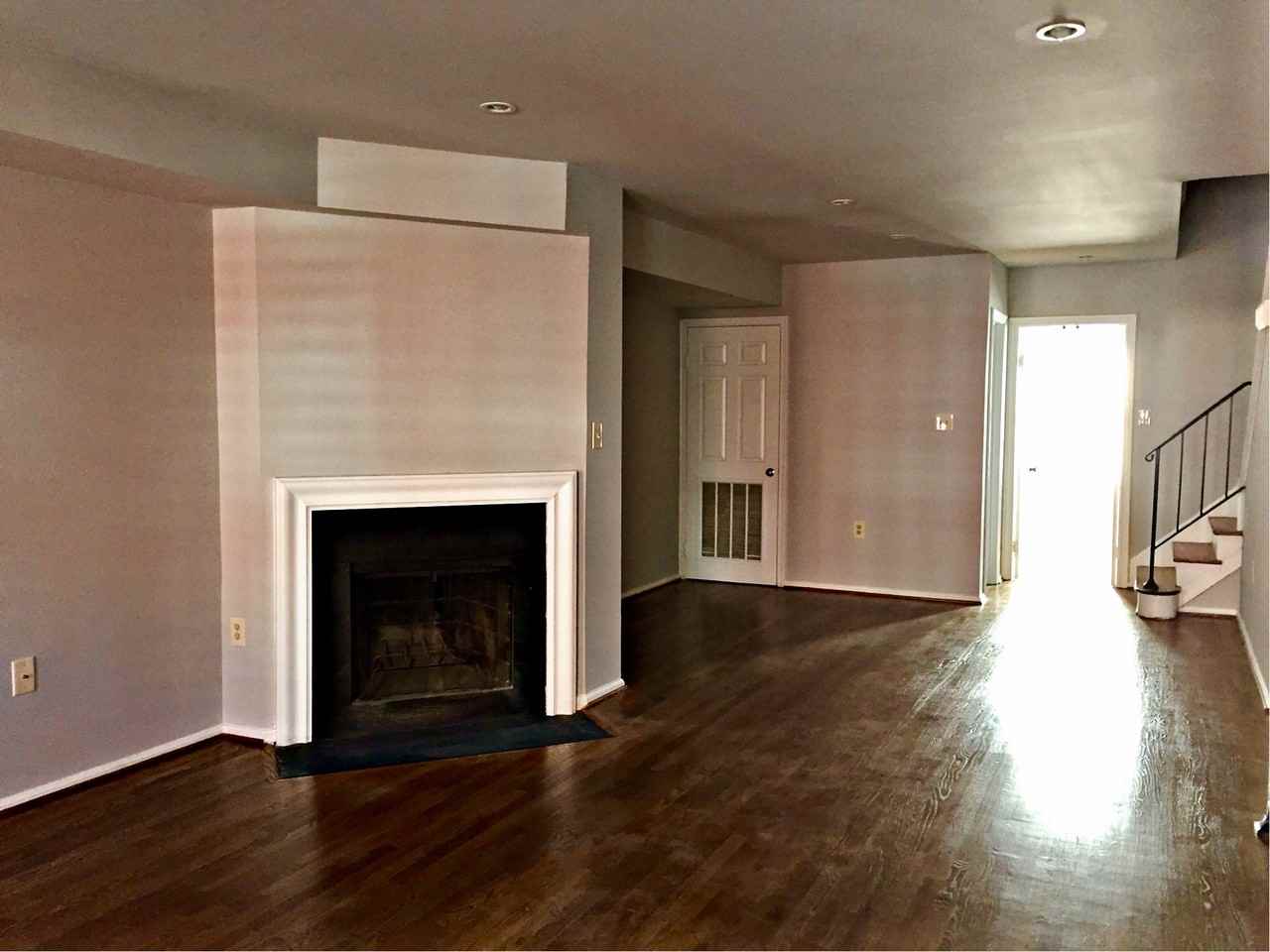 58 15th St Ne - Photo 2 of 34