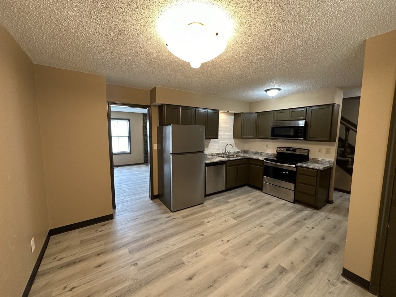 14009 Dunoon St - Photo 2 of 10