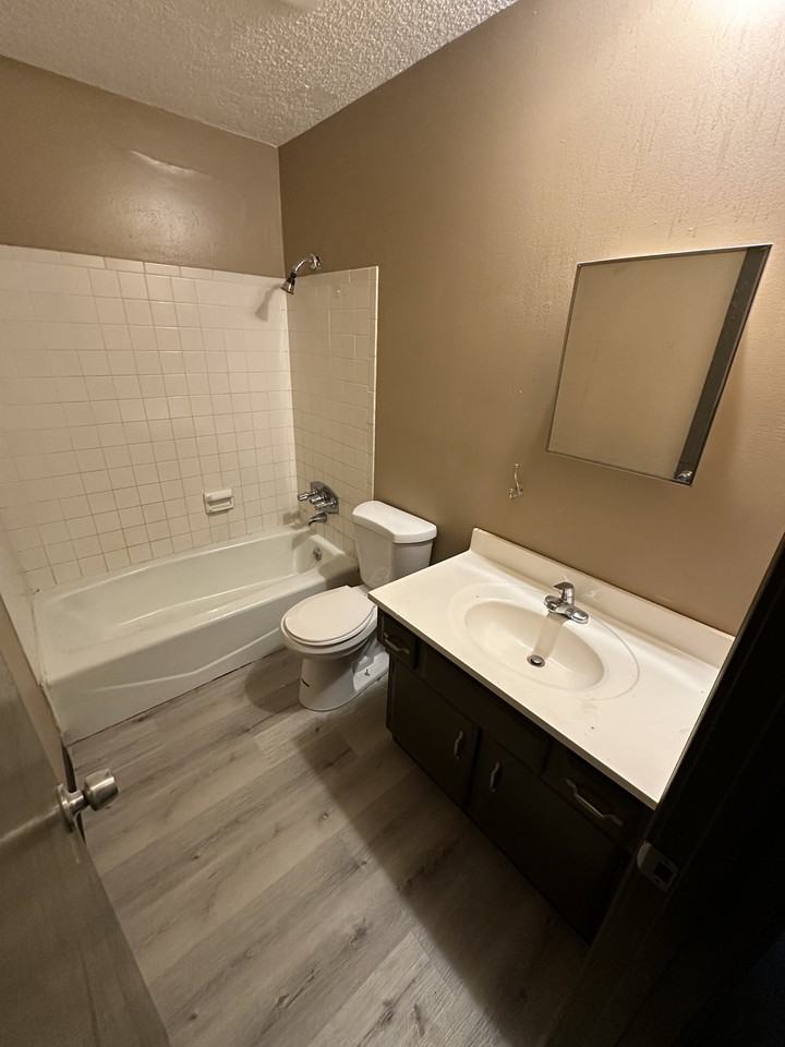 14009 Dunoon St - Photo 5 of 10
