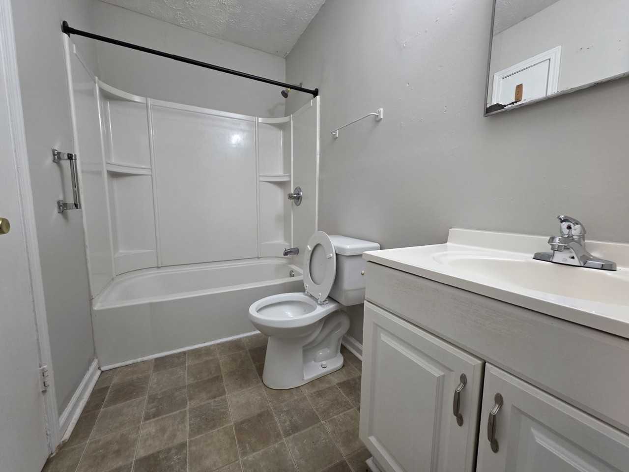 105 Knob Ave - Photo 7 of 10