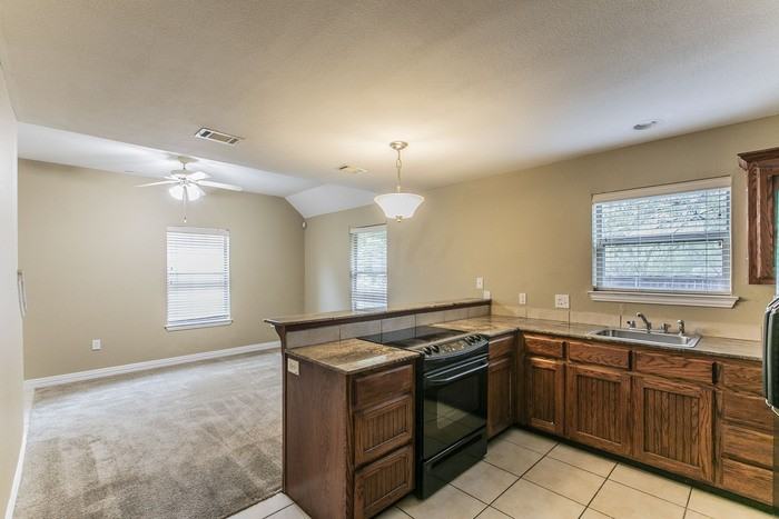 21 Addie Ln - Photo 7 of 13