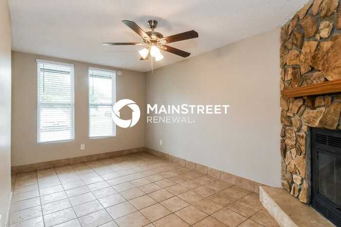 10321 Dobell Rd - Photo 7 of 16
