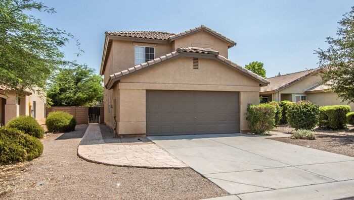 1037 E Desert Holly Dr - Photo 3 of 45