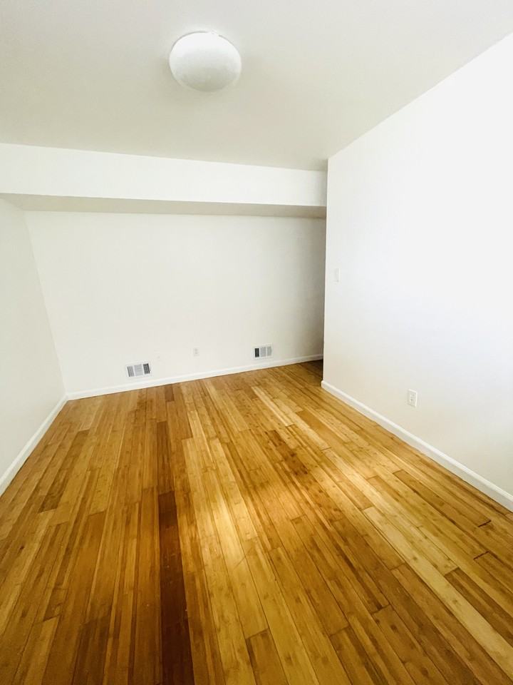 38 Pebble Lane #1 - Photo 6 of 7