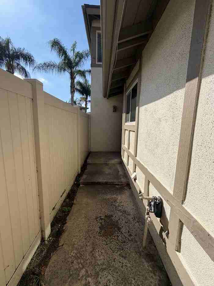 941 Pinyon Ct #19 - Photo 4 of 23